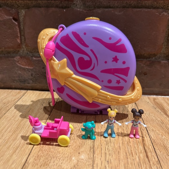 Polly Pockets & Shopkins mini mall - Picture 10 of 11